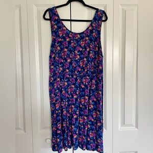Blue flower sleeveless dress with eyelet & bow back